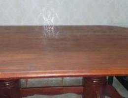 Dinning table for sale