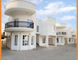 Amazing Villa For Rent in Shatti Qurum | ف...