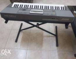 Medeli A100 keyboard for sale (very URGENT...