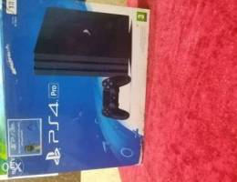 PS4 PRO(Playstation 4 pro)+2controller +4g...