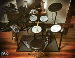 Roland V-Drums TD-25KV Electronic Drum Set