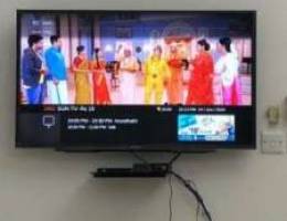 Sony LED TV 40” used - 2.5 years old