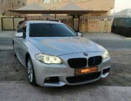 BMW 520i very clean 2013