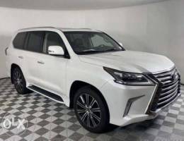 2018 لكزس LX570 دفع امامي ابيض اللون