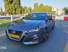 nissan altima ( SR) 2019