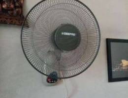 Geepas GF2922 R Wall Mounted Fan