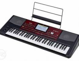 Korg Pa700 Professional Arranger 61-Key