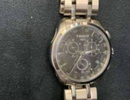 ساعة للبيع TISSOT original مع البوكس والضم...