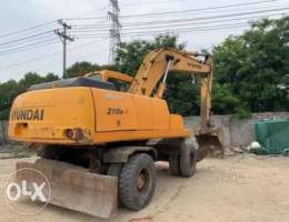 Used 2012 Hyundai 210W wheel Excavator