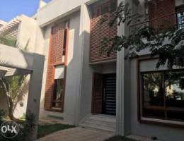 5BHK+Maid villa for rent in a complex in q...