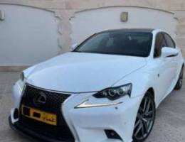 Lexus is350 F-sport ( خليجي وكالة عمان )