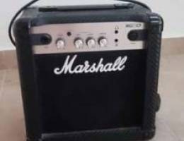 Guitar Amplifier: marshall mg10