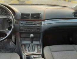 BMW 325i V6 2003