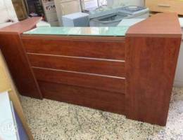 Reception / counter table for sale - الاست...