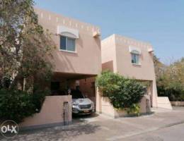 13- beauty town house for rent in madinat ...