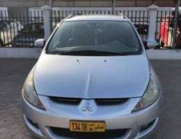 Mitsubishi Grandis 2008