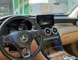 مرسيدس GLC 300 بحالة ممتازة