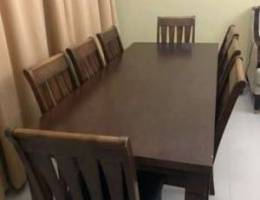 Dinner table 8 seats طاولة طعام ٨ مقاعد