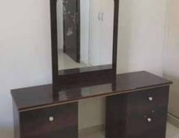 Dressing table