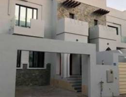 Villa for rent in al hail north near the b...