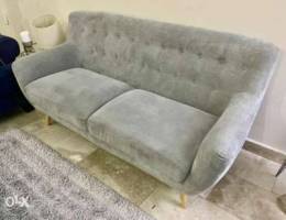 3 Seats Sofa صوفا ٣ مقاعد للبيع