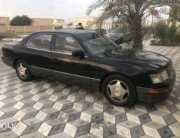 لكزس LS400