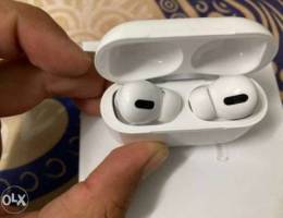 Apple Airpods pro (Under warranty)