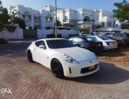 Nissan 370z for sale.