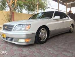 لكزس LS400