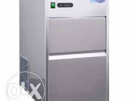 Ice maker machine