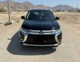 urgent sale of Mitsubishi Outlander V6