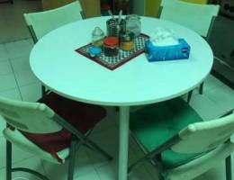 Table with 4 chairs