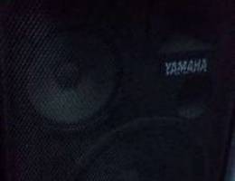 Yamaha S300 , 400w public address 3 way sp...