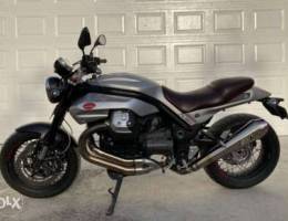 Moto Guzzi Griso 1200 SE