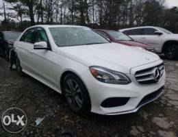 مورسدس e350 موديل 2016 داخل بيج في الشحن