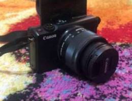 canon eos m100