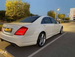 S500 بحالة جدا ممتازة