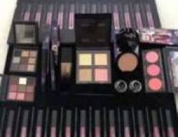 Huda beauty 35 in 1