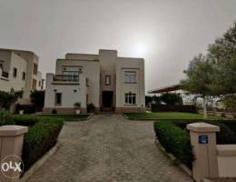 Beautiful 5+1 bed Villa in Muscat Hills Cl...