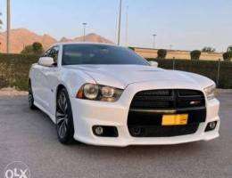 دوج تشارجر SRT8 2012 للبيع