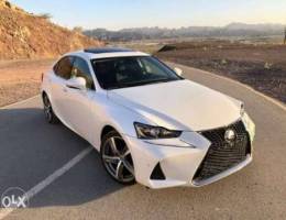 Lexus Is200T 2017 full options