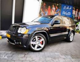 للبيع جيب جراند شيروكي SRT 8 موديل 2009 نظ...