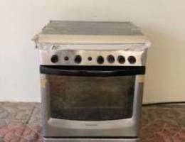 Ariston Gas Cooker with 4 burners and Oven...