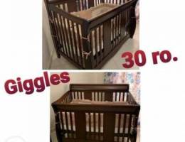 Giggles baby bed