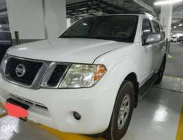 Nissan Pathfinder 7 Seater SUV | Expat Dri...