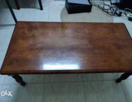 Wooden table in excellent condition