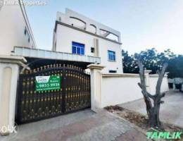 Modern 7 bedroom villa for Rent in Azaiba|...