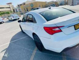 Chrysler 2012 200 excellent condition just...