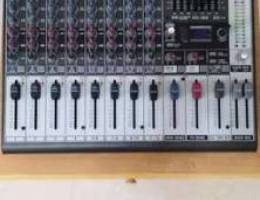 Behringer xenyx 1222fx mixer