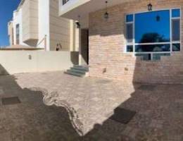 for rent villa in al maabilah 5/1 behind n...